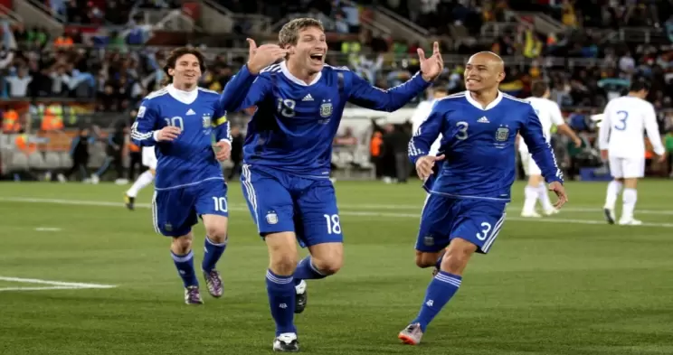 利雅得新月VS拉斯永恒直播_利雅得新月VS拉斯永恒体育直播高清直播_利雅得新月VS拉斯永恒实时高清体育直播频道-24直播